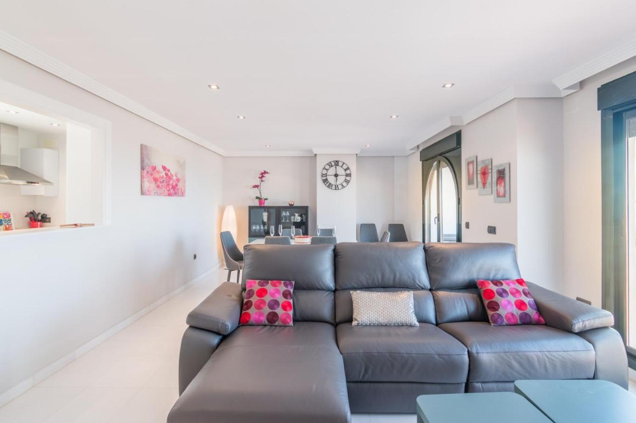 2186-Luxury Sea View Penthouse In Casares Costa Apartman Kültér fotó